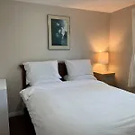 Bright 2-Bedroom Unit Lower Level