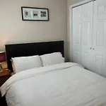 Bright 2-Bedroom Unit Lower Level