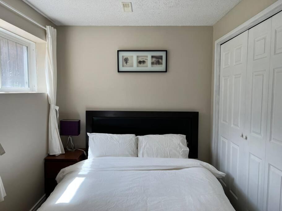 Holiday home Bright 2-bedroom Unit Lower Level